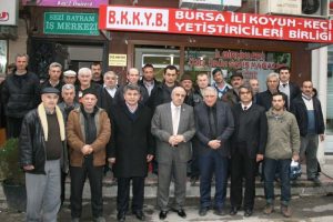 K&uuml;&ccedil;&uuml;kbaş hayvan yetiştiricilerinden kredi tepkisi