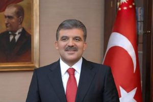 Cumhurbaşkanı G&uuml;l 8 kanunu onayladı