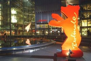 Berlin Film Festivali j&uuml;risi belli oldu