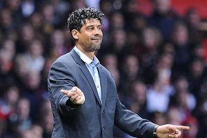Rijkaard Bursaspor teklifini geri &ccedil;evirdi