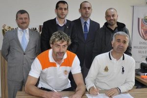 İneg&ouml;l Belediyespor'a bulgar sma&ccedil;&ouml;r