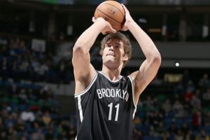 Rondo'nun yerine Lopez!