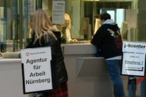 Almanya'da işsizlik beklentilerin altında kaldı