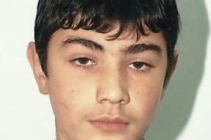 Evden ka&ccedil;an oğlunu Afganistan'da arıyor