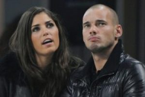 Yolanthe Cabau: Sneijder beni eve kilitlerdi