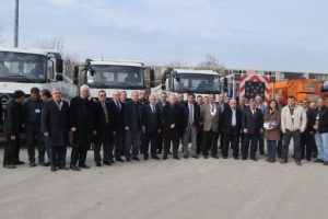 Nil&uuml;fer Belediyesi ara&ccedil; filosunu g&uuml;&ccedil;lendirdi