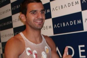 Aziz Behich sağlık kontrol&uuml;nden ge&ccedil;ti