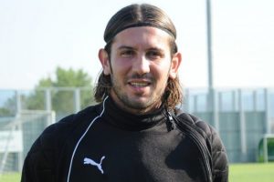 Bursaspor Yavuz &Ouml;zkan'ı Adanaspor'a kiraladı