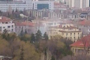ABD B&uuml;y&uuml;kel&ccedil;iliği'ne canlı bomba saldırısı