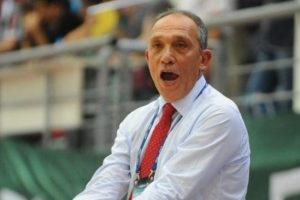 Bir yarıda 16 top kaybı olmaz