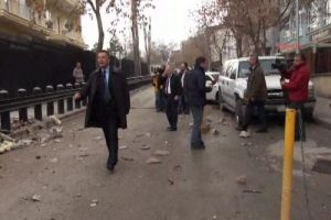 D&uuml;nya basını ABD b&uuml;y&uuml;kel&ccedil;iliğindeki haberi manşetten verdi!