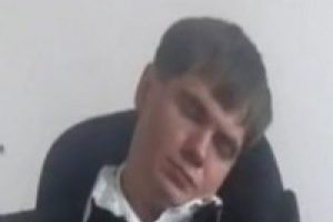 Uyuyakalan hakim işten atıldı