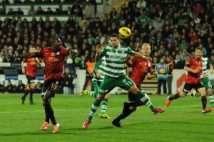 Spor yazarları Galatasaray ma&ccedil;ı i&ccedil;in ne dedi?