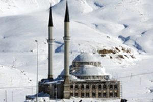 Kayak Merkezi'ne 1200 kişilik cami