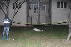17'nci kattan &ouml;l&uuml;me atladı