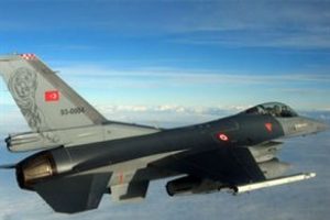 Ka&ccedil; F16 ve F4 pilotu istifa etti?