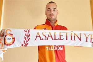 Fenerbah&ccedil;e'den sert Sneijder a&ccedil;ıklaması