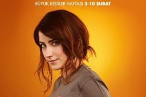Hazal Kaya'dan b&uuml;y&uuml;k destek!