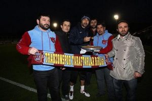 Trabzonspor'a taraftarlardan destek ziyareti