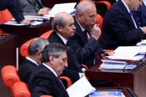 MHP'den yeni yargı &ouml;nerisi