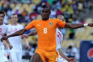 Kalou'dan Kuyt'a b&uuml;y&uuml;k &ouml;vg&uuml;