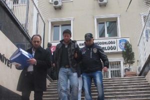 Otob&uuml;s muavini cinayetinde 10 kişi g&ouml;zaltına alındı