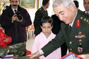 Fişleme skandalında komutan konuştu
