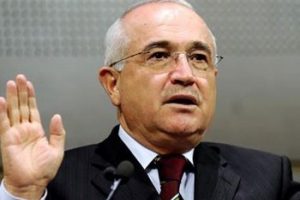 TBMM'ye kanun fabrikası benzetmesi