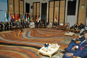 ''Zirve''de 4'l&uuml; iletişim grubu daveti