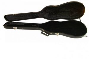 &Ouml;ğrencilere gitar kutusunda uyuşturucu servisi