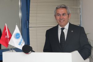Naci Şahin g&uuml;ven tazeledi