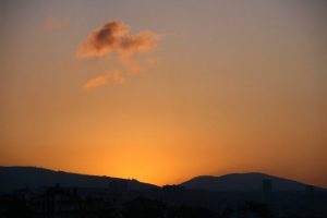 Karadeniz'de 40 yılın en sıcak g&uuml;nleri