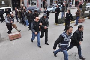 Fuhuş operasyonunda 9 kişi tutuklandı