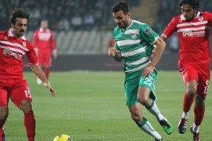 'D&uuml;nya Fair Play &Ouml;d&uuml;l&uuml;' bir T&uuml;rk futbolcunun