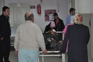 40 yıllık eşini hastanelik etti