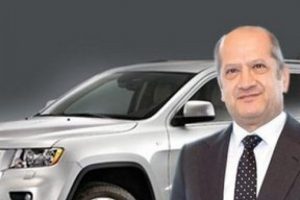 İki yiğit &ccedil;ıktı meydane!