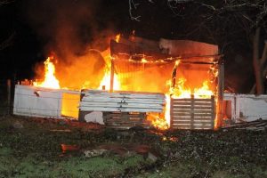 Kimyasal boya fabrikasında korku dolu anlar