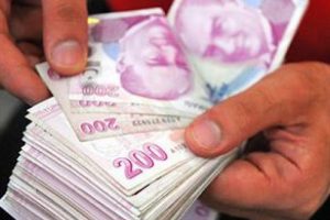 "Ekonomik başarının mimarı AK Parti değil"