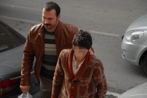 Ruhsatsız silaha 3 g&ouml;zaltı