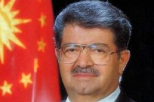 &Ouml;zal'ın sa&ccedil; &ouml;rneği Adli Tıp'a g&ouml;nderildi