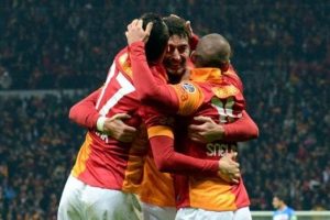 Galatasaray lig liderliğine ipotek koydu