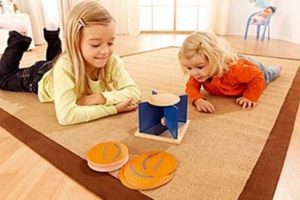 Oyuncaktaki kimyasallar &ccedil;ocuğa nasıl ge&ccedil;iyor?