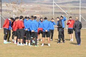 Yeni Malatyaspor'da hazırlıklar s&uuml;r&uuml;yor