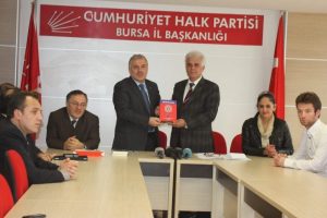 Memur-Sen CHP'den baş&ouml;rt&uuml;s&uuml; &ouml;zg&uuml;rl&uuml;ğ&uuml; i&ccedil;in destek istedi
