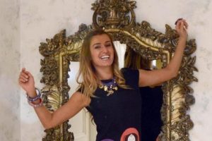 Tuğba &Ouml;zay'dan Dilek Hanif'e sert eleştiri