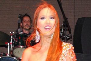 Demet Akalın başarısının sırrını a&ccedil;ıkladı