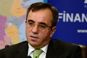 Bankacılık sekt&ouml;r&uuml; b&uuml;y&uuml;d&uuml;