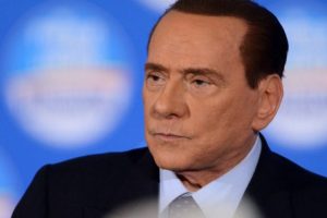 Berlusconi'den sert eleştiri