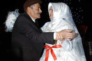 Bir yastıkta bir asra doğru