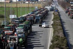 Yunanistan'da sular durulmuyor